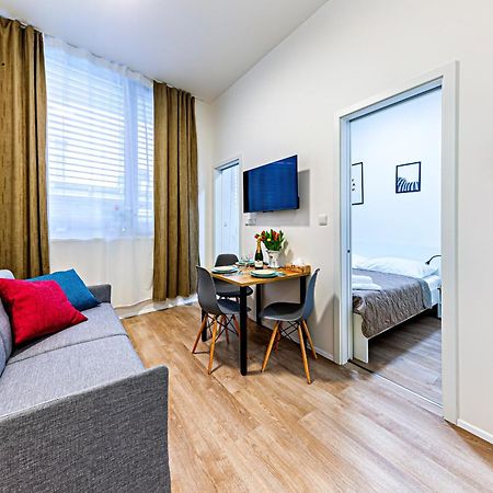 Kora Apartments Andel براغ المظهر الخارجي الصورة