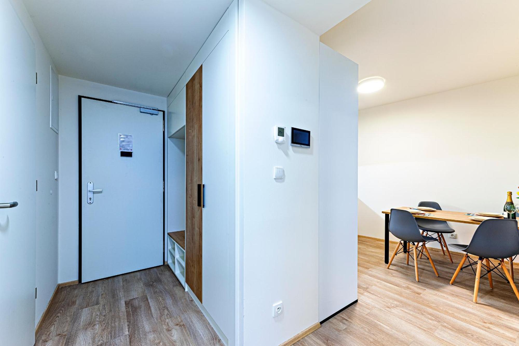 Kora Apartments Andel براغ المظهر الخارجي الصورة